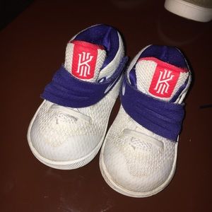 Boys Kyrie Irving Shoes